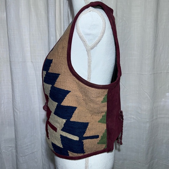 Trujillo Woven Vest - Picture 4 of 10